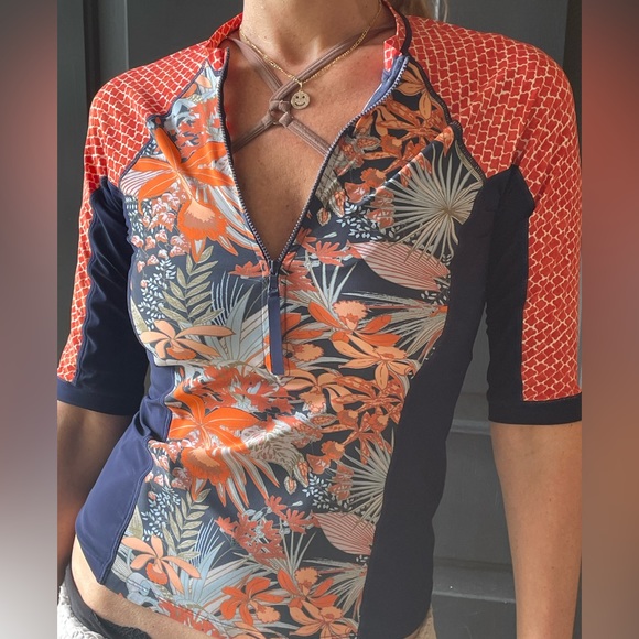 *Rare*Tory Burch rash guard in size small. Worn once and washed once. - Picture 2 of 3